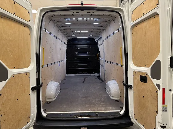 Volkswagen Crafter 35 2018 photo 4
