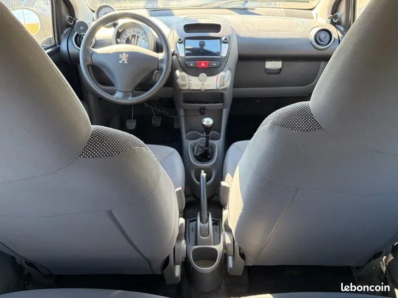 Peugeot 107 2007 photo 3
