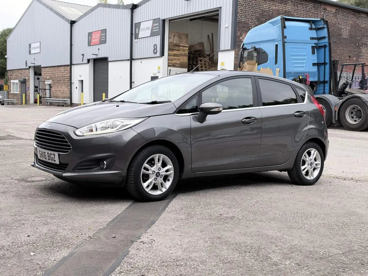 Ford Fiesta 2016 photo 3