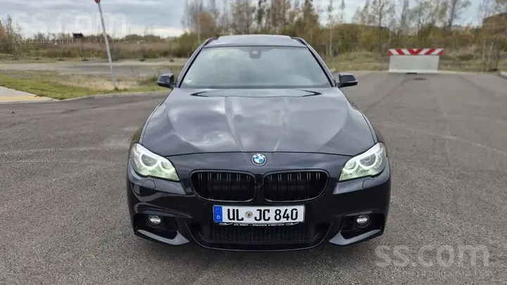 BMW 530 2016 photo 2