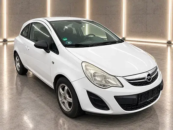 Opel Corsa 2012 photo 2