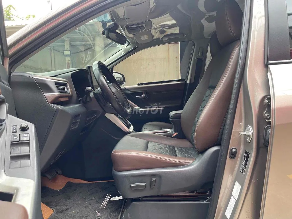 Toyota Innova Cross 2024 photo 4