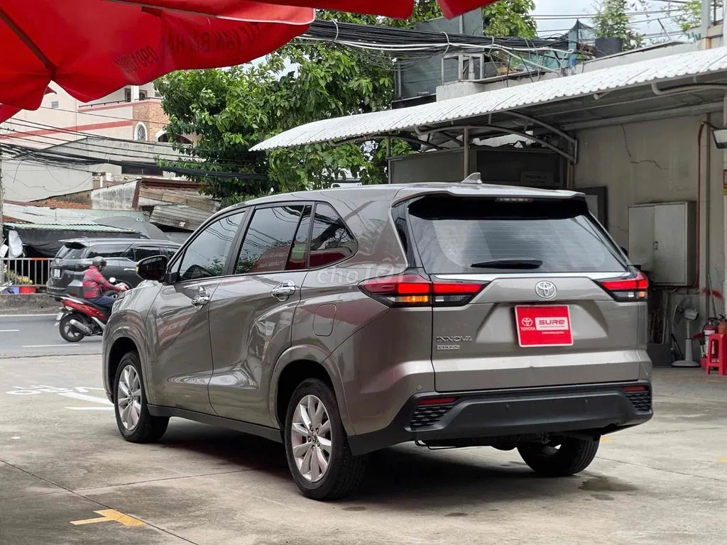 Toyota Innova Cross 2024 photo 3