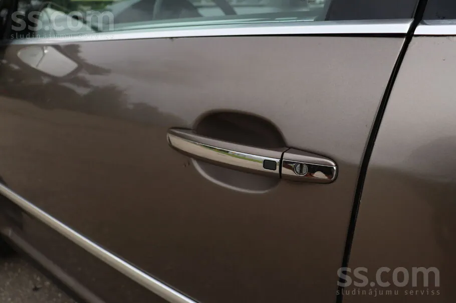 Volkswagen Phaeton 2009 photo 5