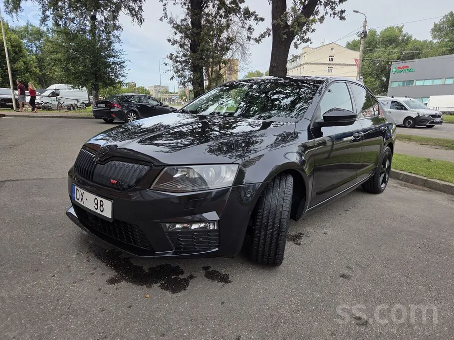 Skoda Octavia 2013 photo 2
