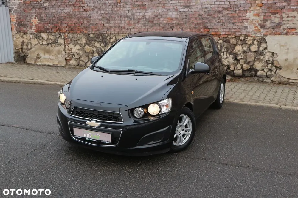 Chevrolet Aveo 2011 photo 4
