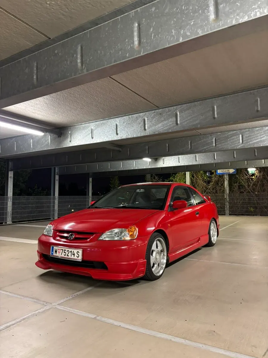 Honda Civic 2003 photo 2