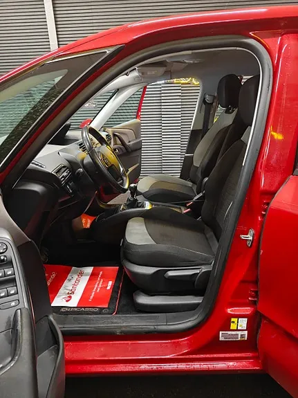 Citroen Grand C4 Picasso 2013 photo 5