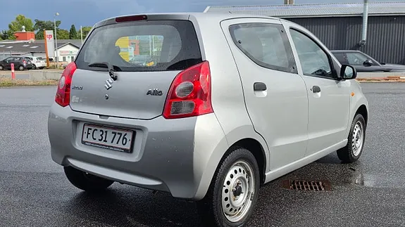 Suzuki Alto 2012 photo 3
