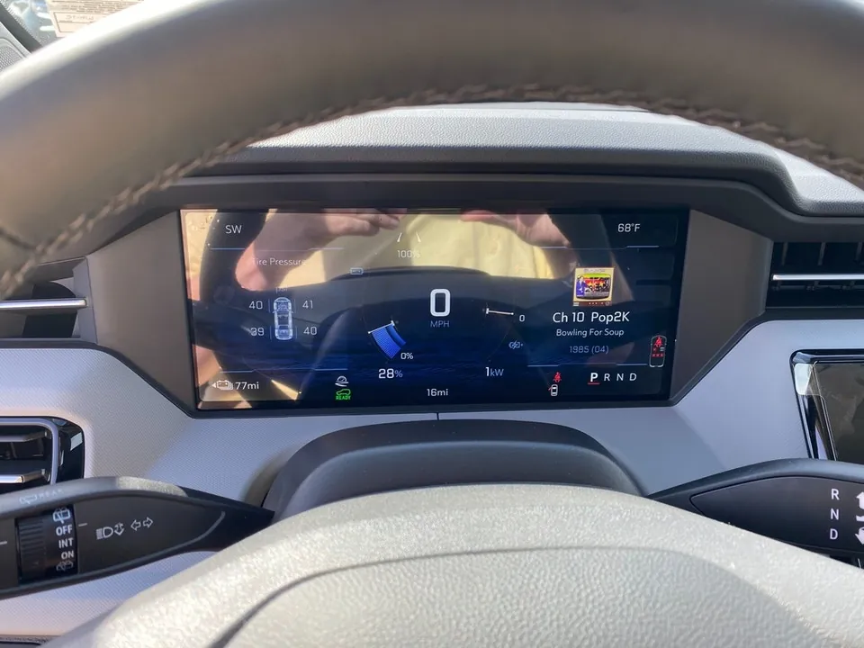Chevrolet Bolt 2027 photo 5