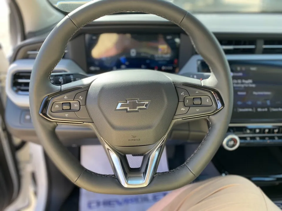 Chevrolet Bolt 2027 photo 4