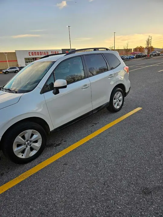 Subaru Forester 2018 photo 4