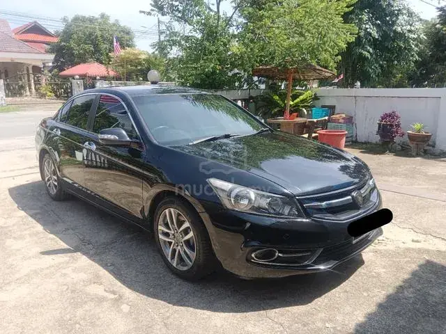 Proton Perdana