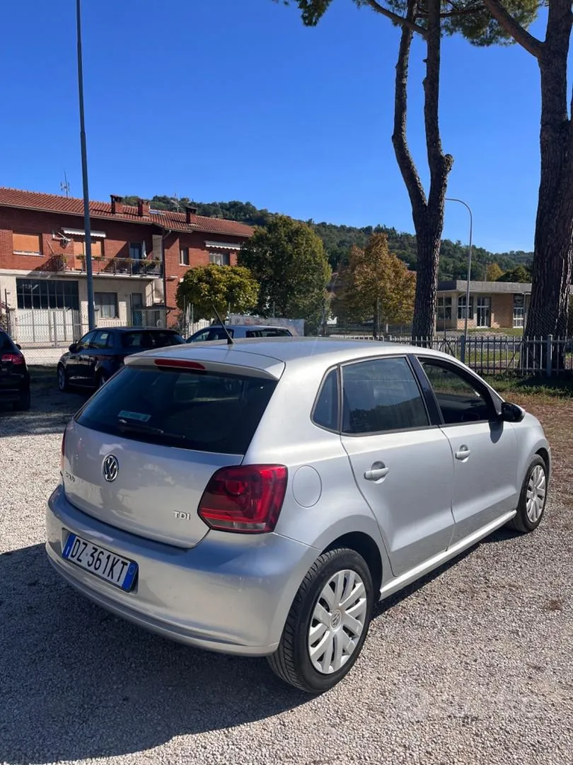 Volkswagen Polo 2010 photo 4