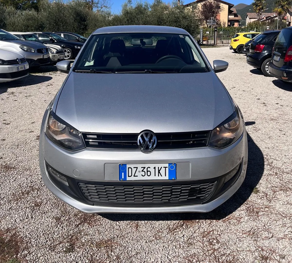 Volkswagen Polo 2010 photo 3