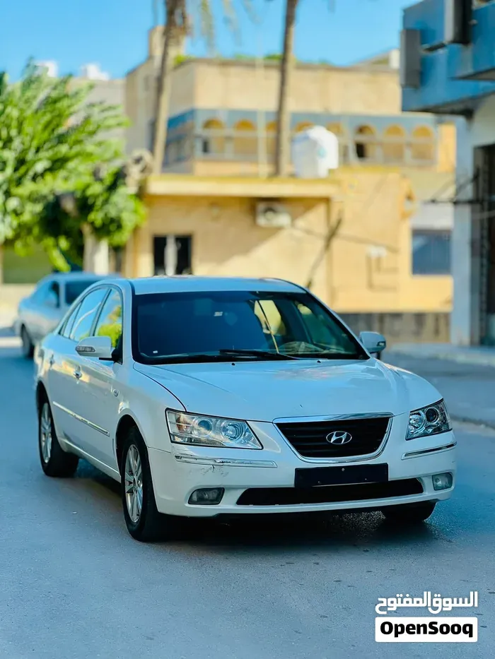 Hyundai Sonata 2009 photo 2