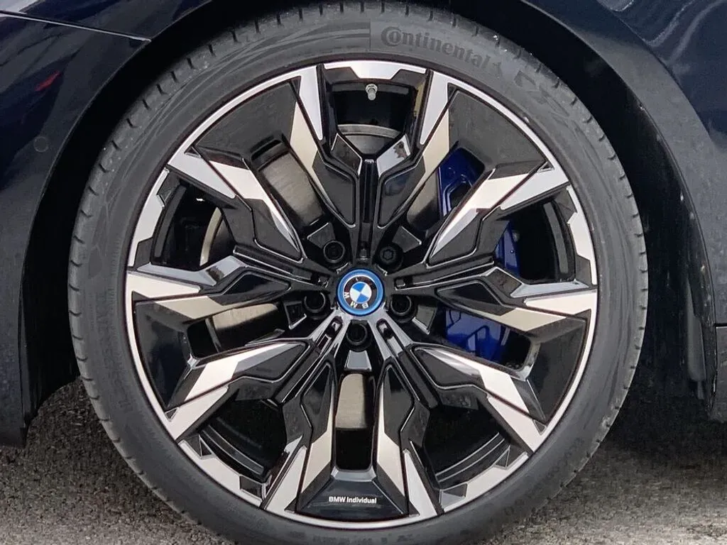 BMW I5 2024 photo 2