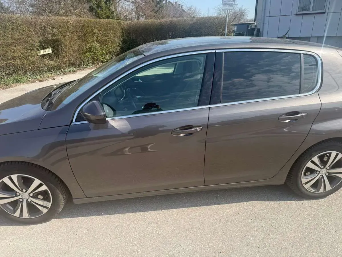 Peugeot 308 2014 photo 2
