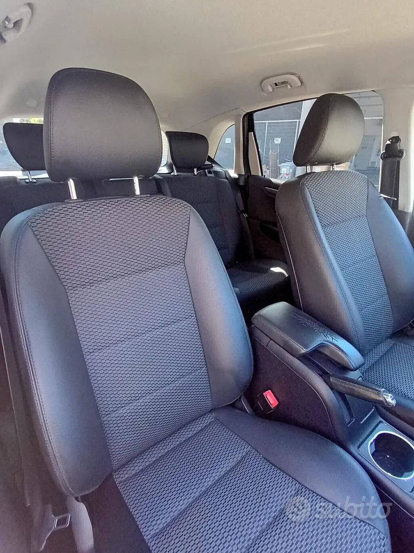 Mercedes-Benz B-Class 2010 photo 4