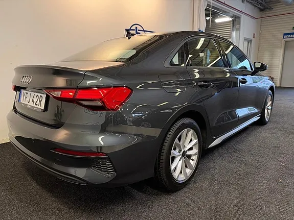 Audi A3 2024 photo 3