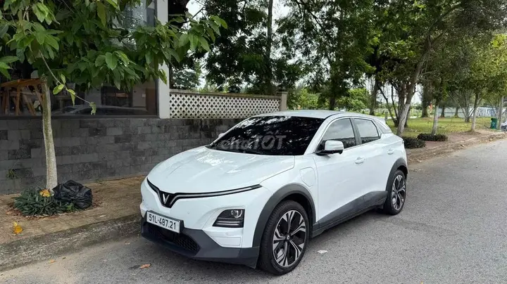 Vinfast Vf6