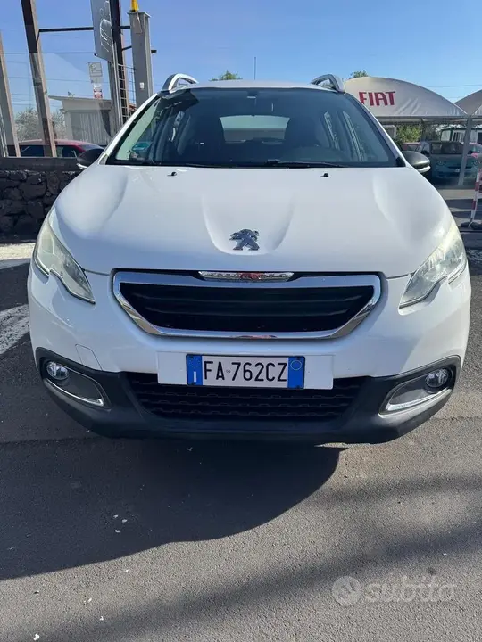 Peugeot 2008 2015 photo 5