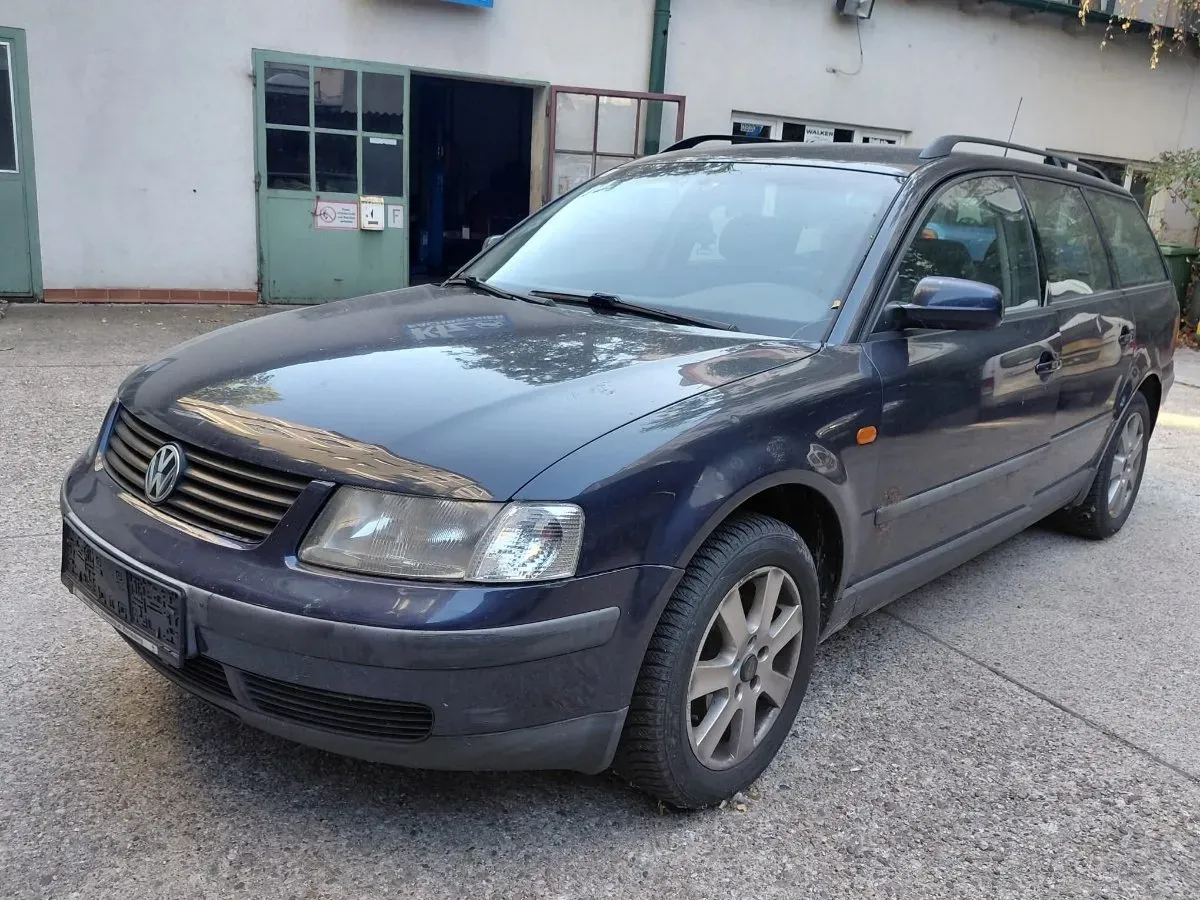 Volkswagen Passat 1998 photo 2