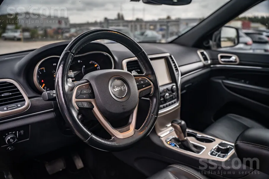 Jeep Grand Cherokee 2018 photo 5