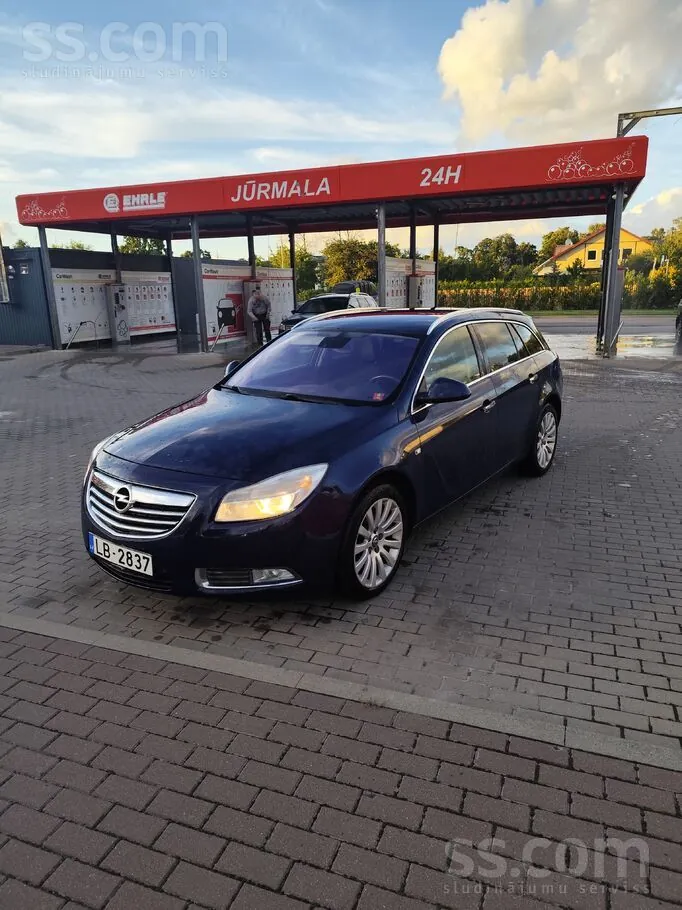 Opel Insignia 2011 photo 3