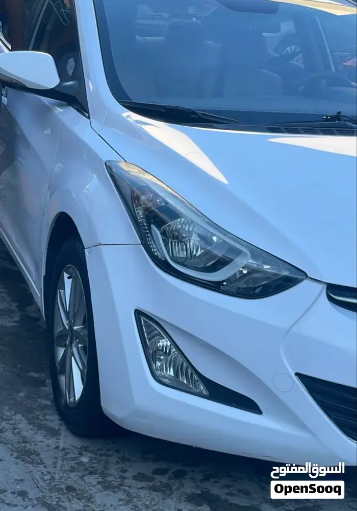 Hyundai Elantra 2012 photo 4