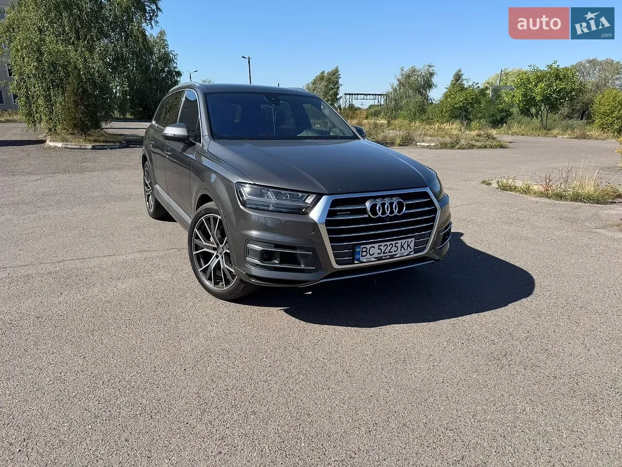 Audi Q7 2018 photo 2