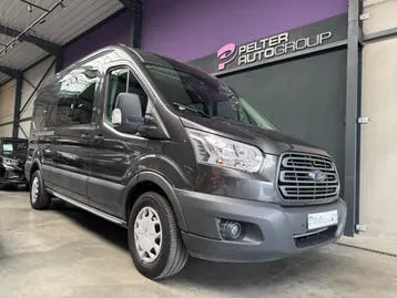 Ford Transit photo 3