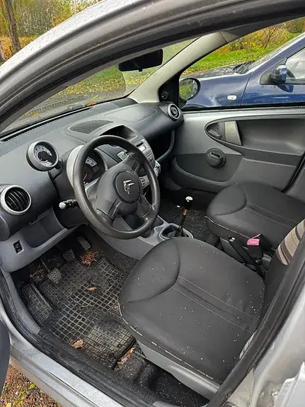 Citroen C1 2010 photo 3