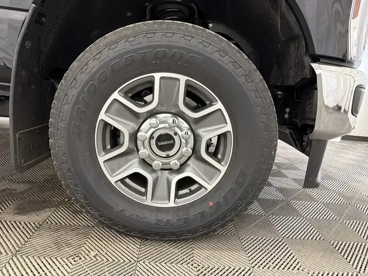 Ford F-350 Super Duty 2026 photo 4