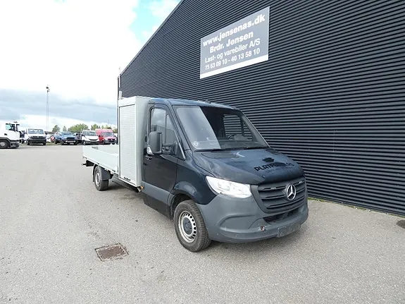 Mercedes-Benz Sprinter 317