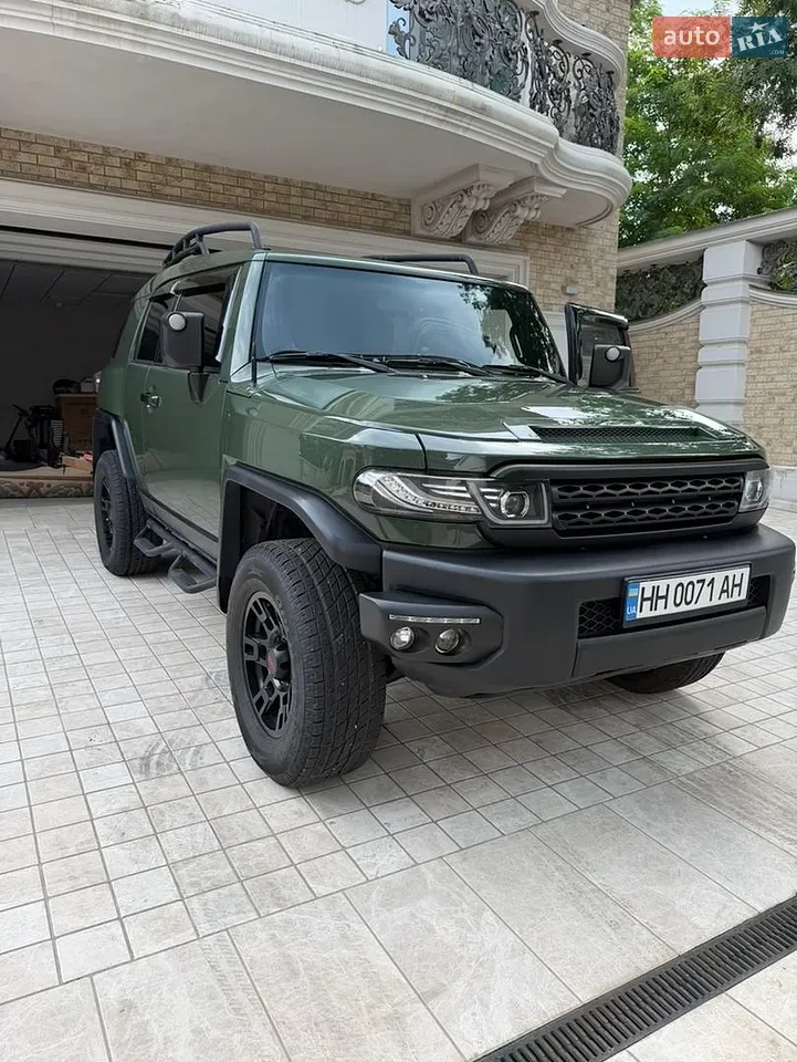 Toyota Fj Cruiser 2011 photo 2