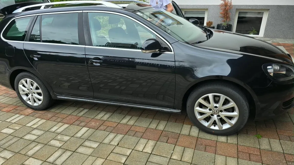 Volkswagen Golf 2013 photo 2