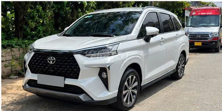 Toyota Veloz Cross 2024 photo 4