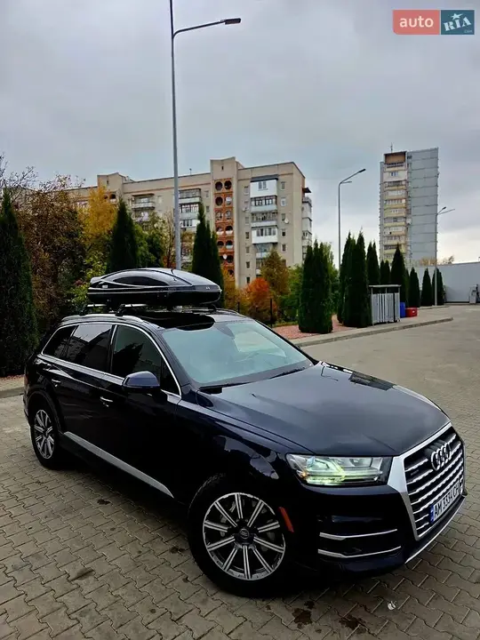 Audi Q7 2016 photo 4