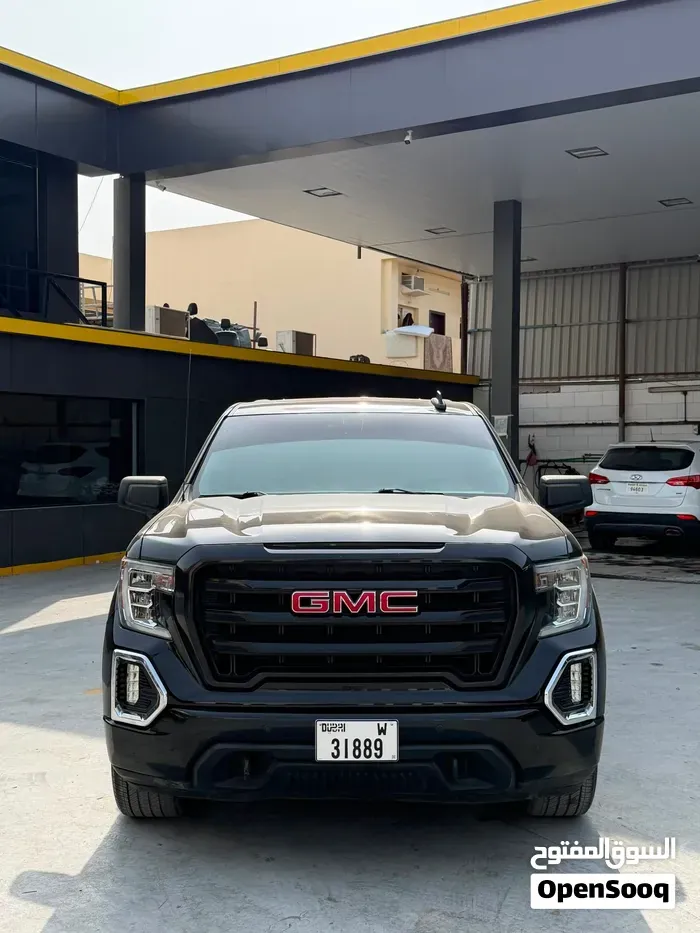 GMC Sierra 2019 photo 2
