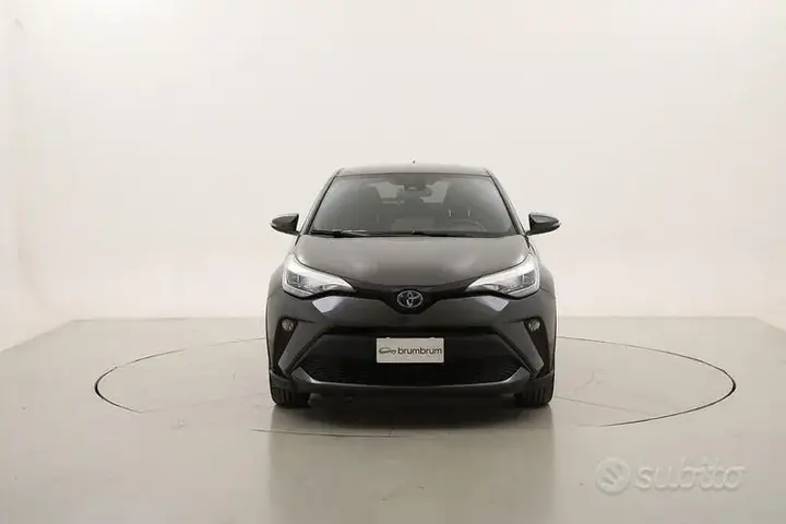Toyota C-Hr 2023 photo 2