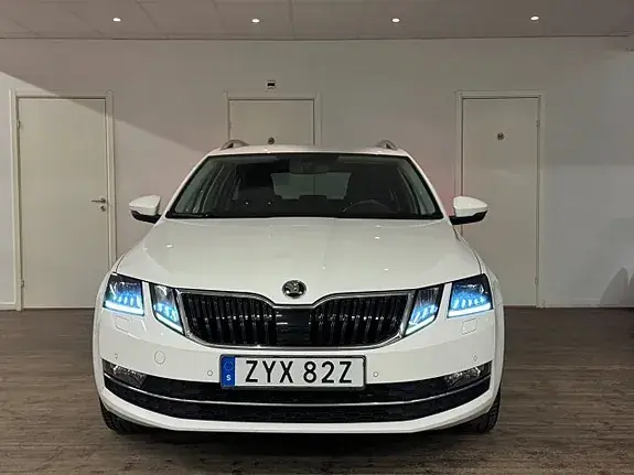 Skoda Octavia 2020 photo 3