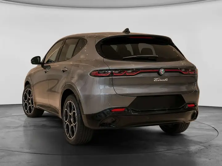 Alfa Romeo Tonale 2024 photo 4