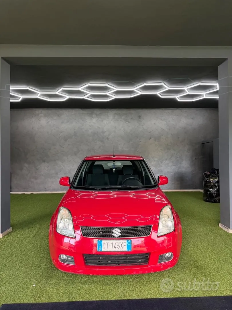 Suzuki Swift 2008 photo 2