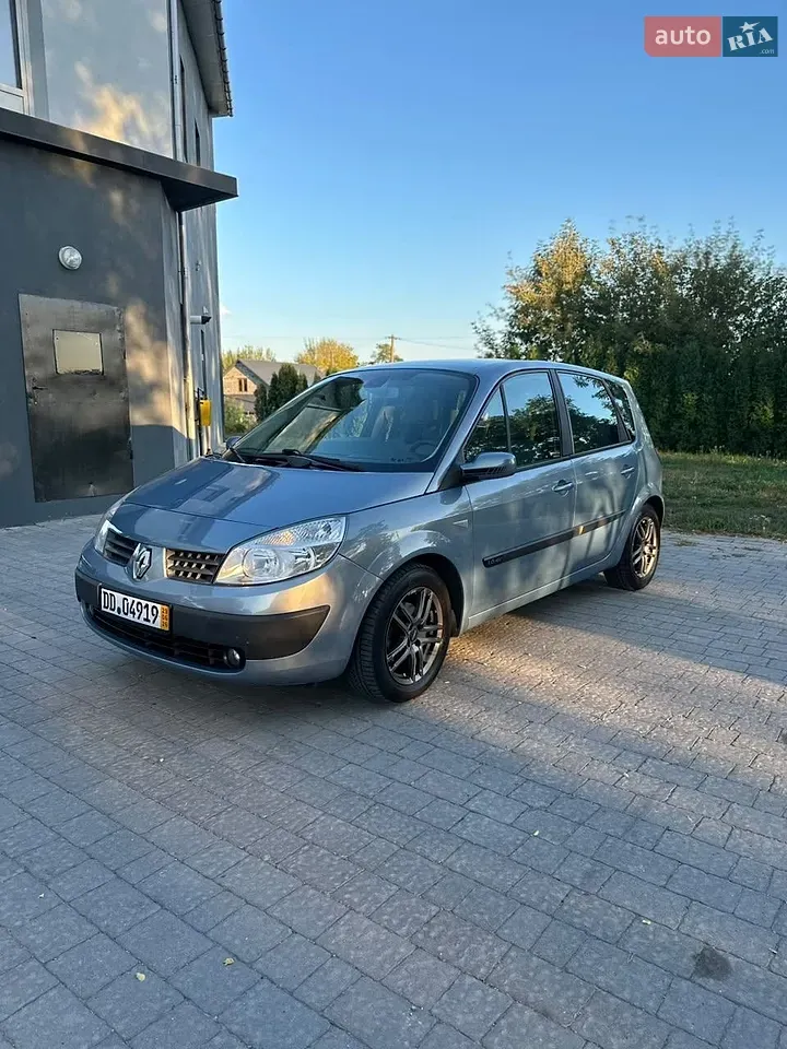 Renault Scenic 2006 photo 2