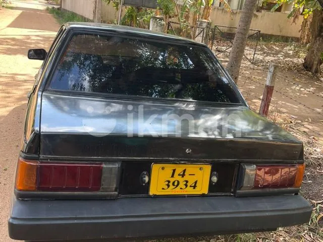 Toyota Carina 1983 photo 3