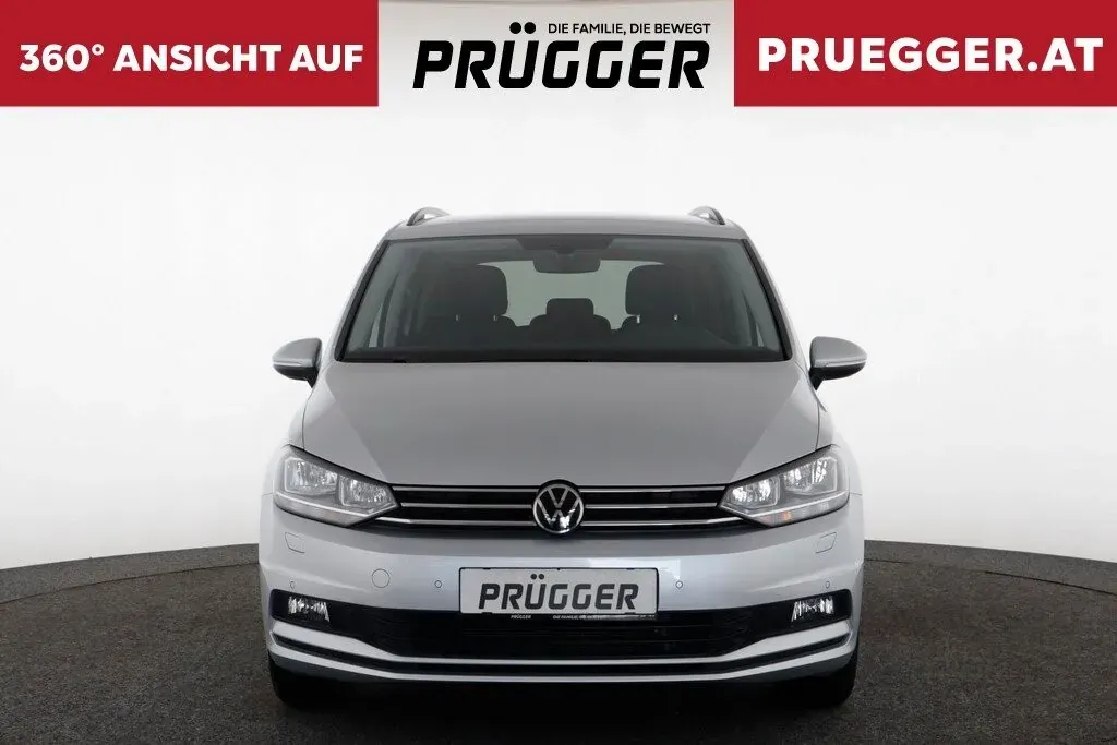 Volkswagen Touran 2021 photo 3