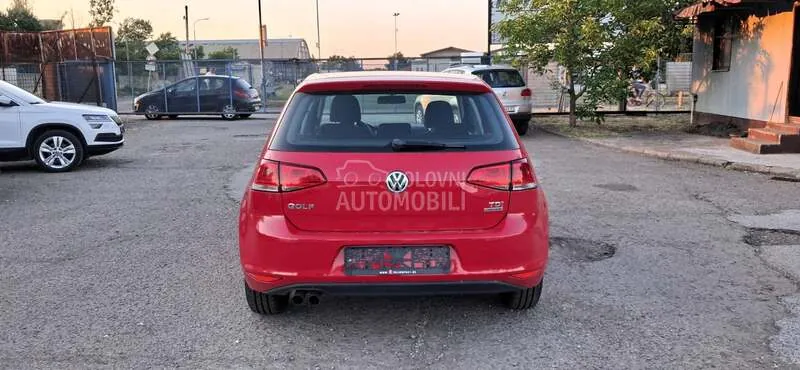 Volkswagen Golf 2013 photo 4