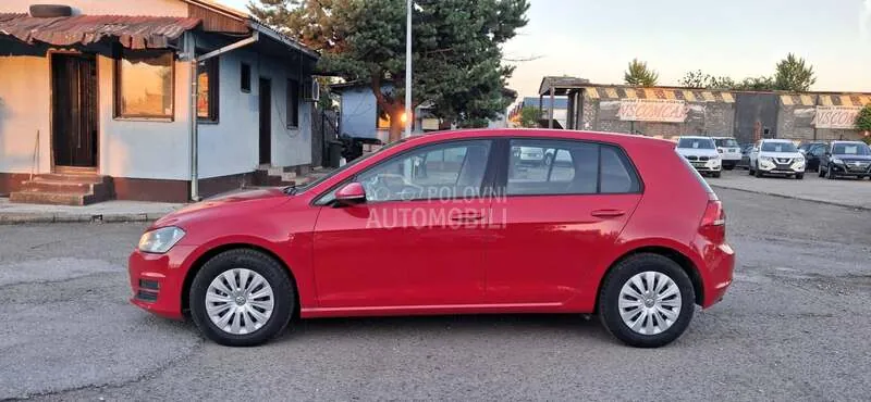 Volkswagen Golf 2013 photo 2