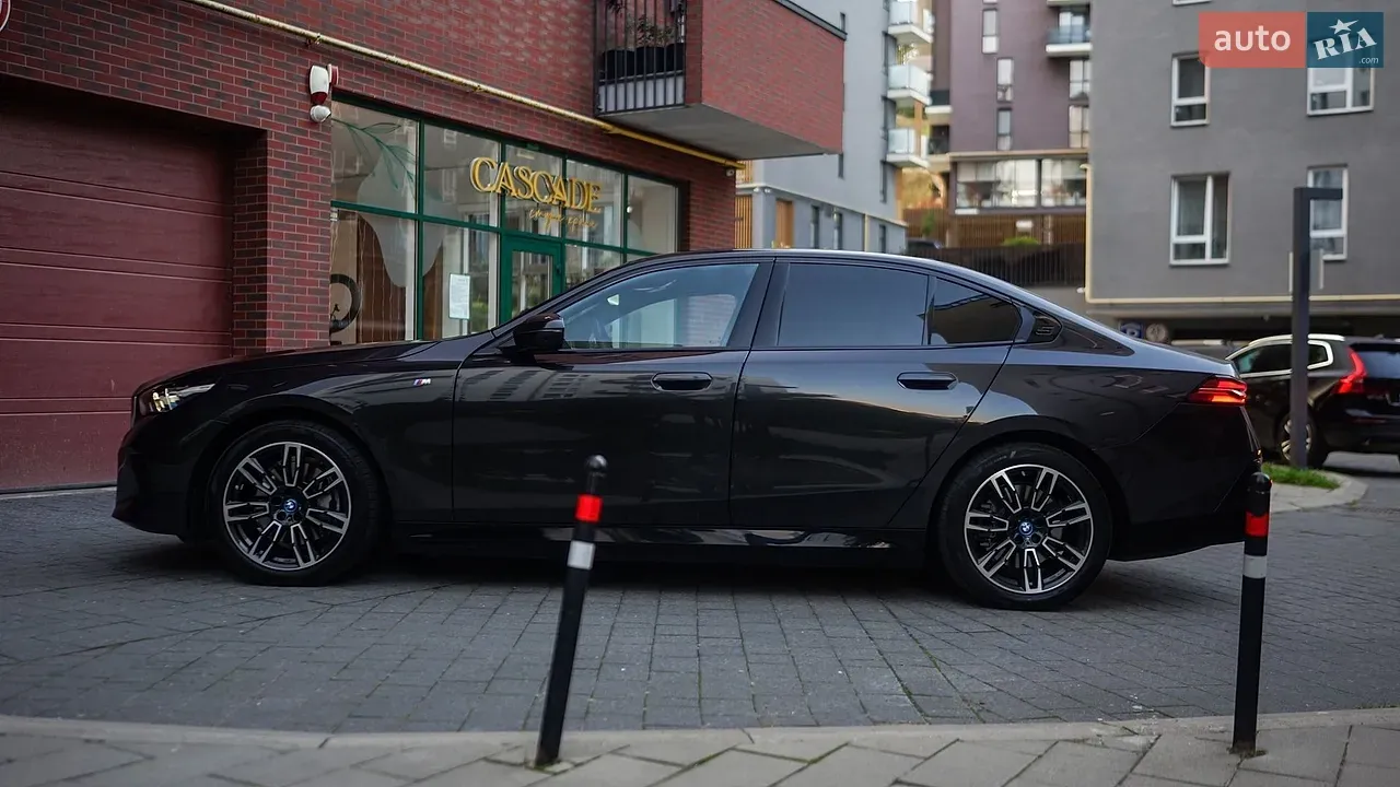 BMW I5 2024 photo 4